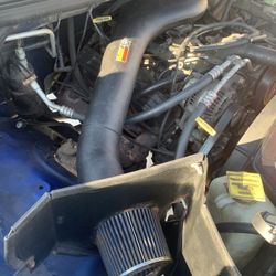 97-02 Dodge Ram 1500 Intake