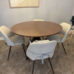 Modern Dining Table With Chairs