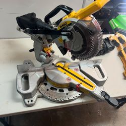 Dewalt MAX Cordless Chop Saw (tool only)