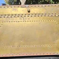 Trunk Line Chest - Vintage 