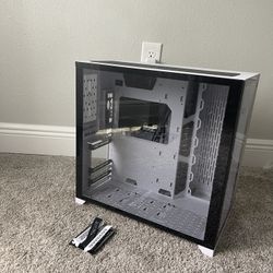 Lian Li PC-O11 Dynamic White