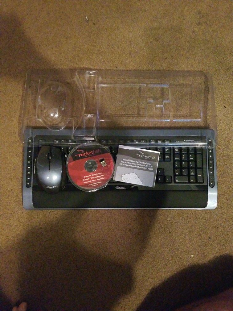 Rocketfish Bluetooth Keyboard Mouse