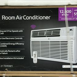 LG Window Air Conditioner 12000BTU