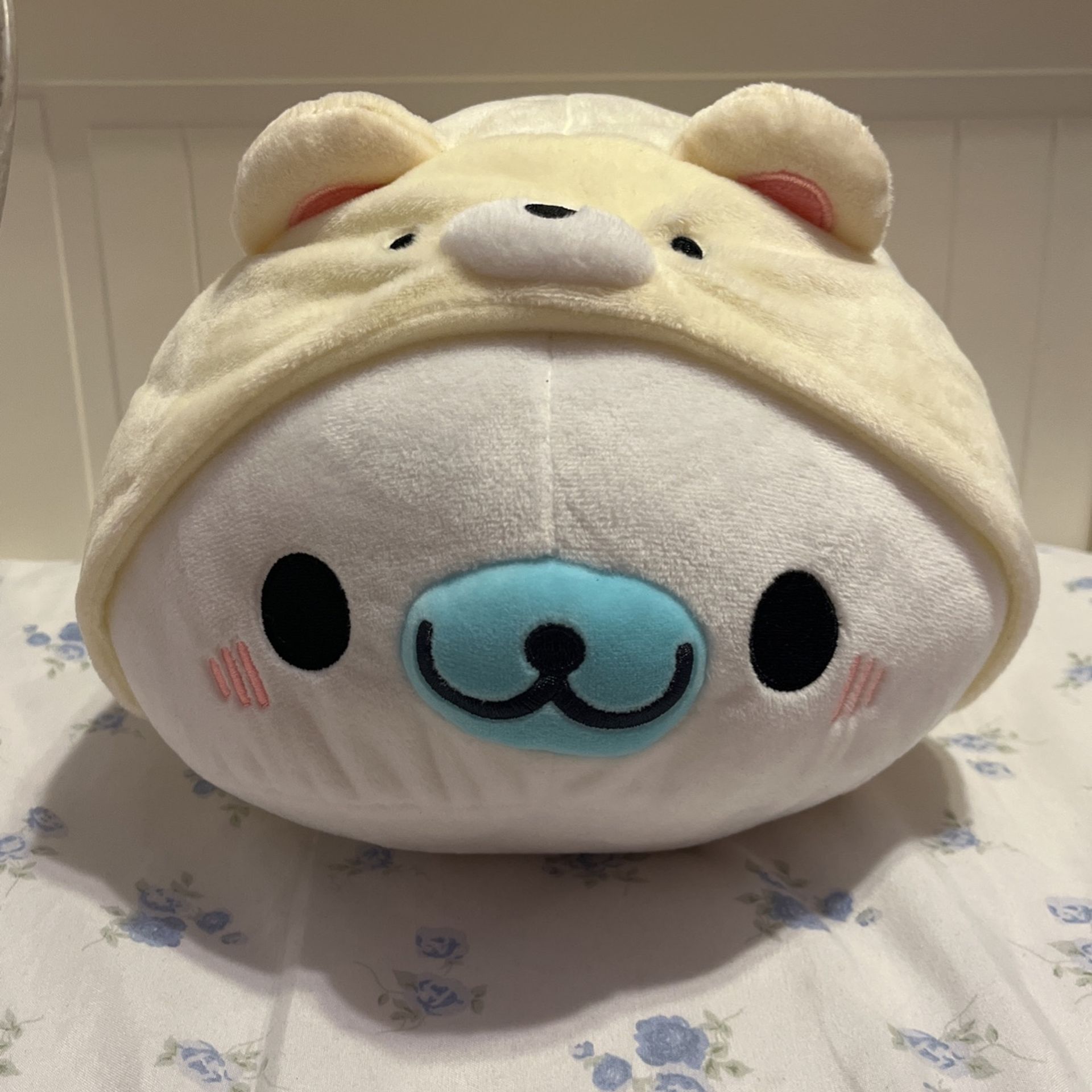 Polar Bear Goma 14 Inches Plush