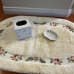 Small Rug, Soap Dish, Kleenex Box