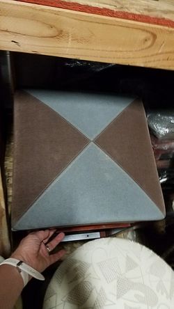 11 Garr Furniture Upscale fabric top bar stools