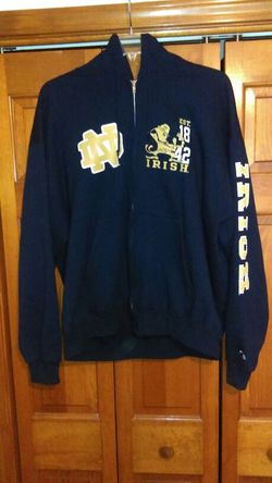 MENS XL NOTRE DAME FIGHTING IRISH HOODIE SWEATSHIRT BY CHAMPION
