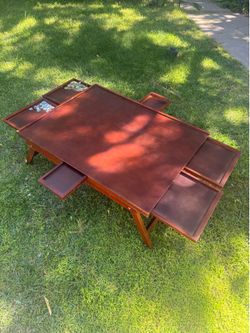 Puzzle Table