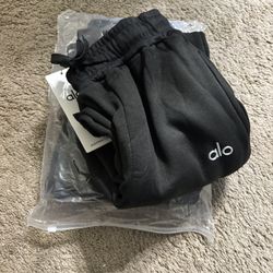 Alo Pants Brand New Size Small