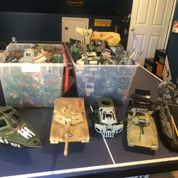 Huge Army Man Lot