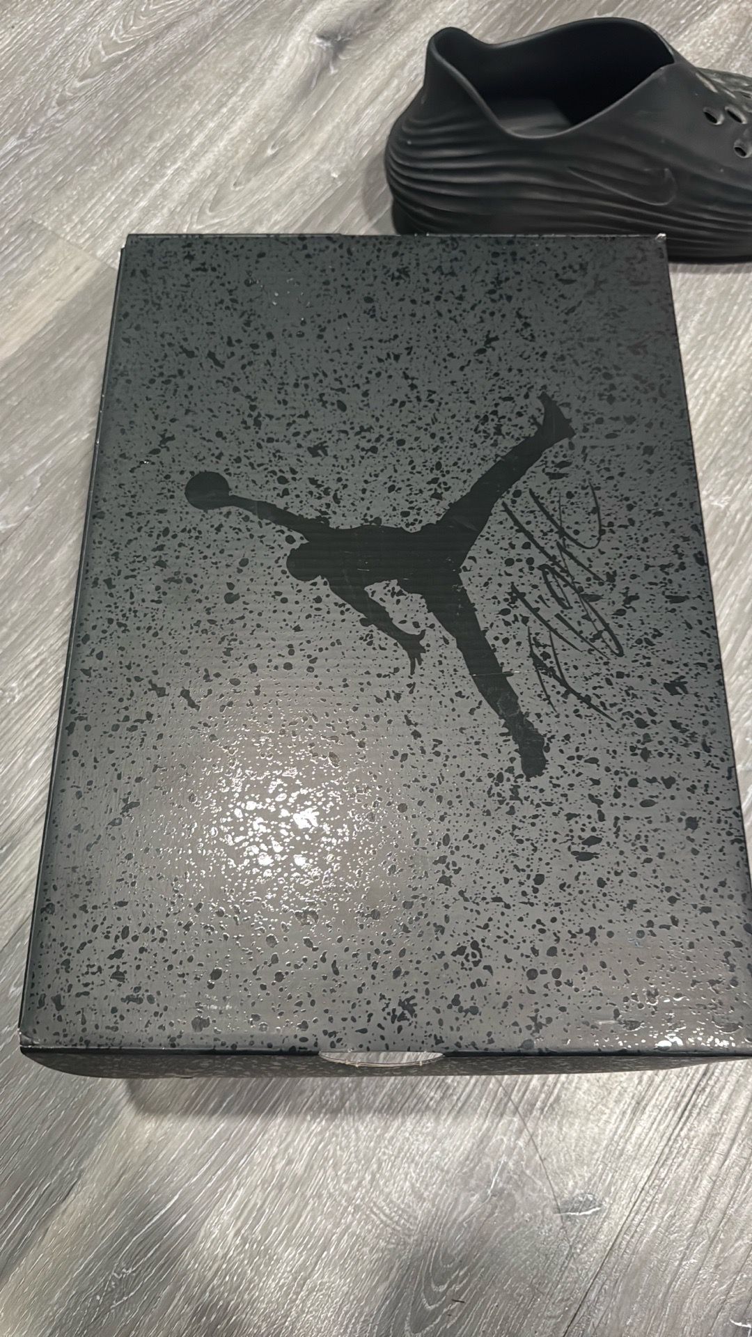 Jordan 4 black cat