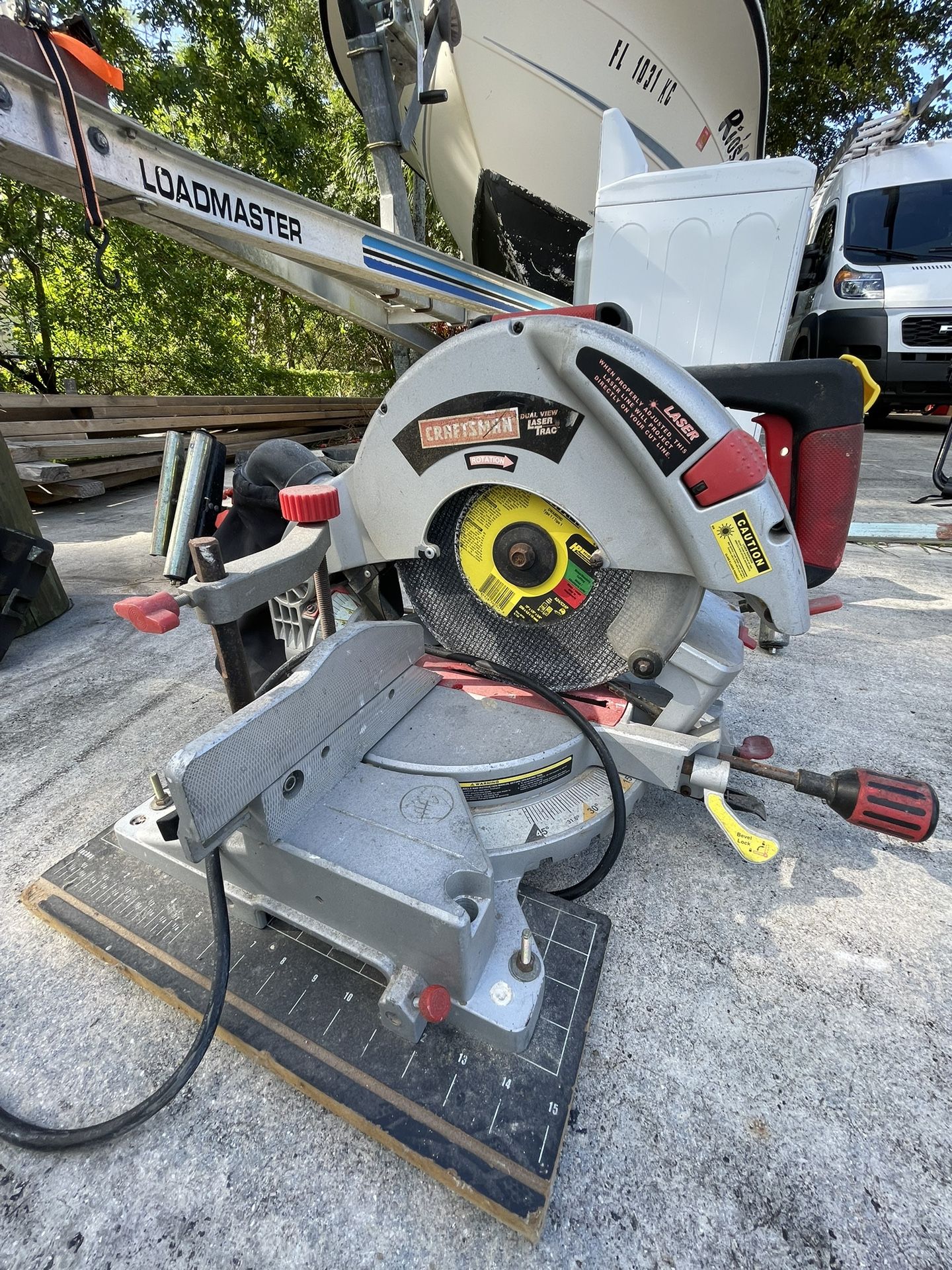 Craftsman Miter Saw With Stand for Sale in West Palm Beach, FL OfferUp