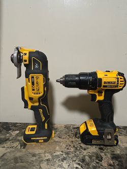 SE VENDEN AMBOS, INCLUYE 1 BATERÍA / Both are sold, includes 1 battery