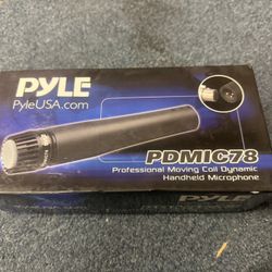 Pyle Microphone