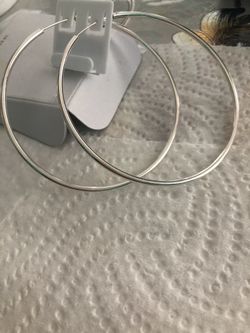 Women’s silver hoops