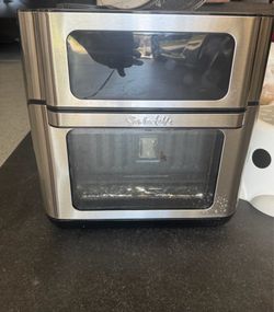 Sur la table air fryer