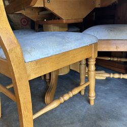 Dining Room Table 