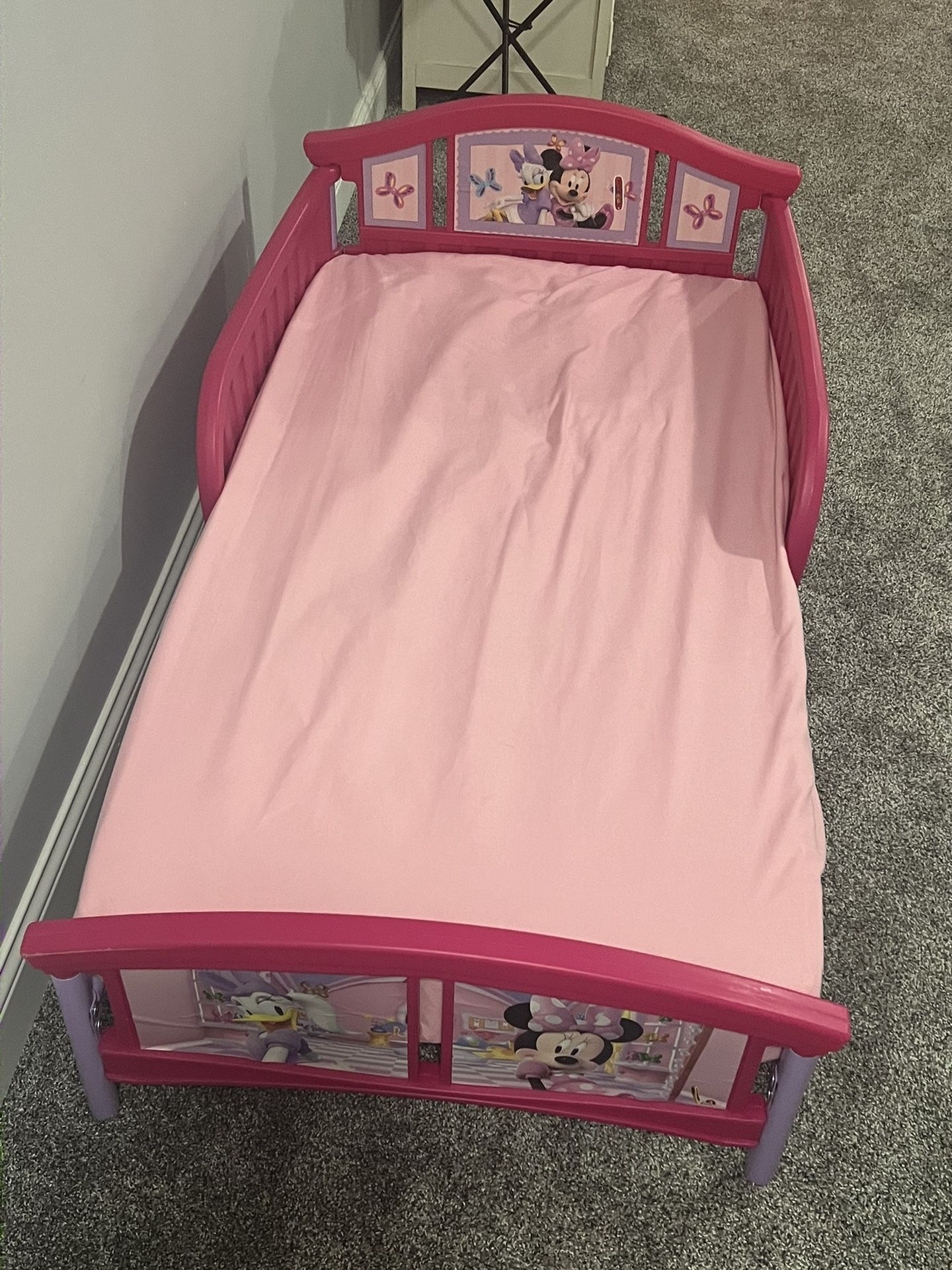 Minnie Mouse Toddler bed 