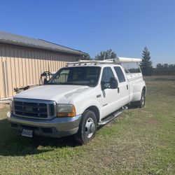 2001 Ford F350 Super Duty Crew Cab XLT