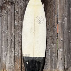 Surfboard - 5’8” Thread Designs Short Board 