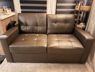 Brown perfect condition pull out couch