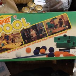 Vintage  Nerf  Pool.  Excellent  Condition. 
