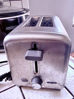 Bella Stainless Steel Toaster