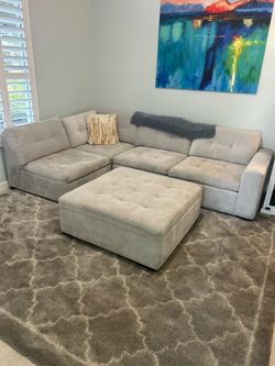 Haverty’s Sectional w/Ottoman