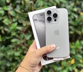 𝚒𝙿𝚑𝚘𝚗𝚎 16 pro 𝚞𝚗𝚕𝚘𝚌𝚔𝚎𝚍 𝚠𝚒𝚝𝚑 𝚠𝚊𝚛𝚛𝚊𝚗𝚝𝚢