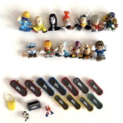 Tech Deck, 13 Dude Figures 11 Board Accessories Zood Vintage Mix Skateboard Block