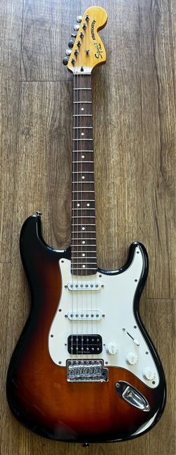 FENDER SQUIER VINTAGE MODIFIED STRATOCASTER HSS SUNBURST 2012