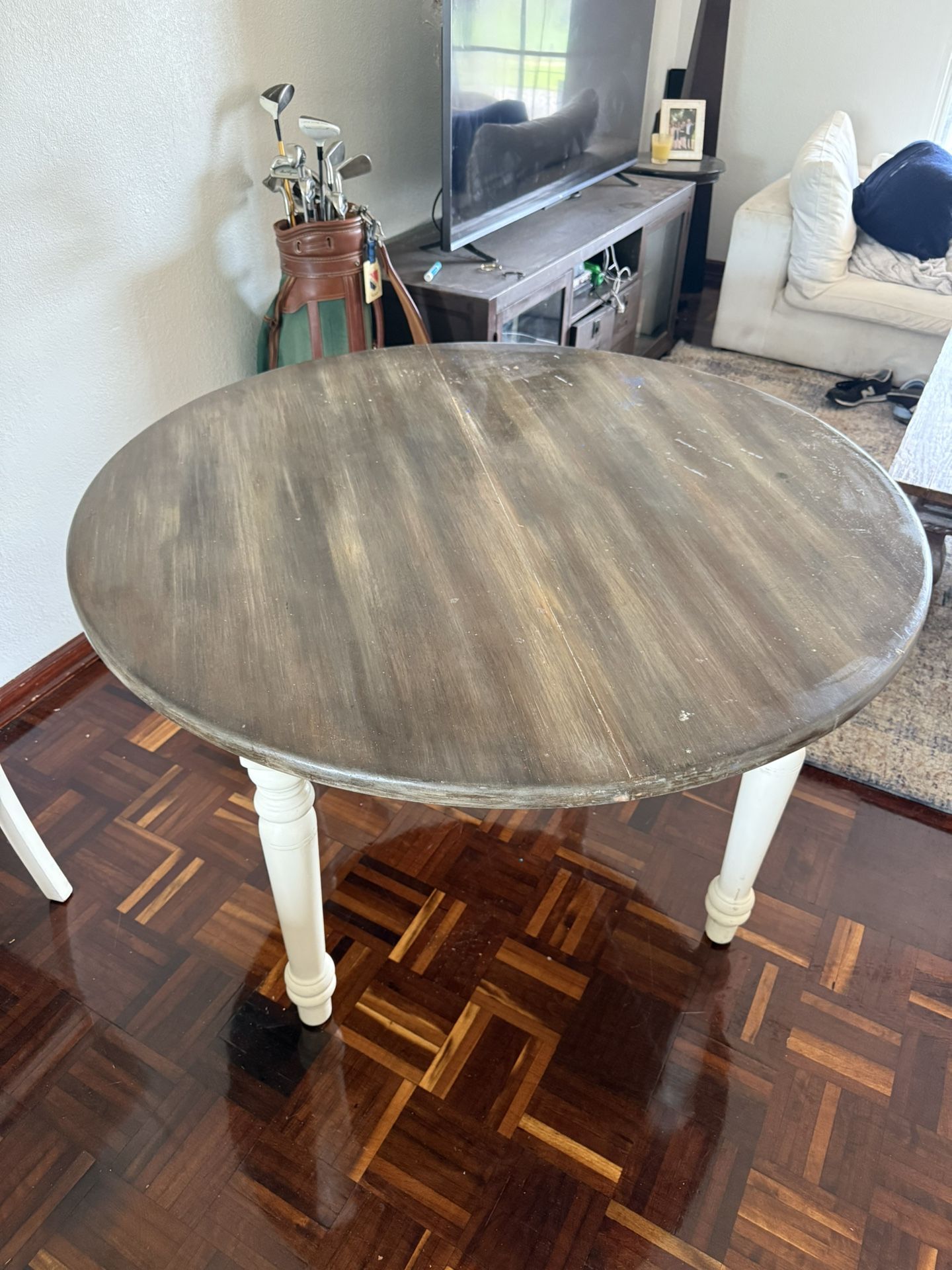 Dining Room Table With 4 Chairs