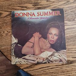 Donna  Summer  I Remember Yesterday