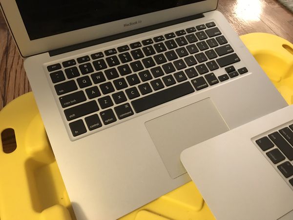 macbook air model a1466 emc 2925 year macbook air model a1466 emc 2925 year
