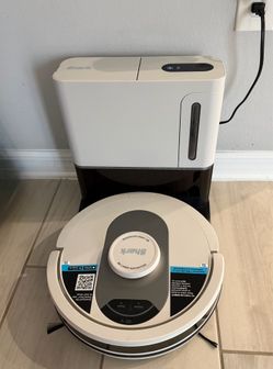 Shark AI Ultra Robot Vacuum with Self-Empty Base