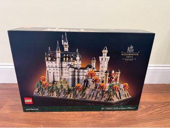 New Neuschwanstein Castle Lego