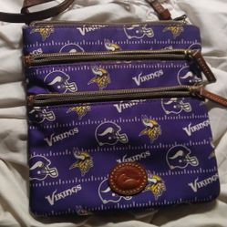 Dooney & Bourke NFL Minnesota Vikings Crossbody Purse