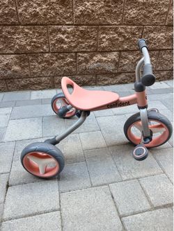 Kids tricycle Pink