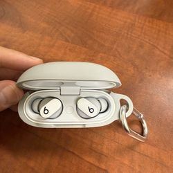 Beats Studio Wireless Earbuds