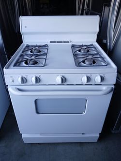GE White 4-Burner Gas Range