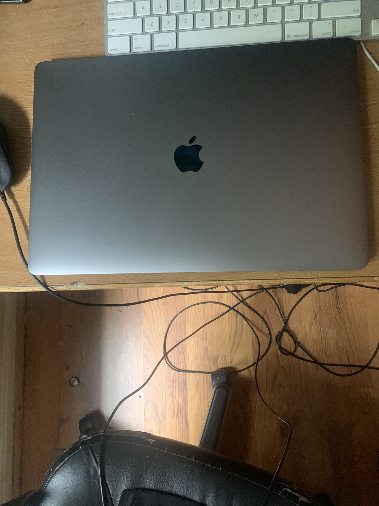 MacBook Pro 15 inch Touchbar 2018