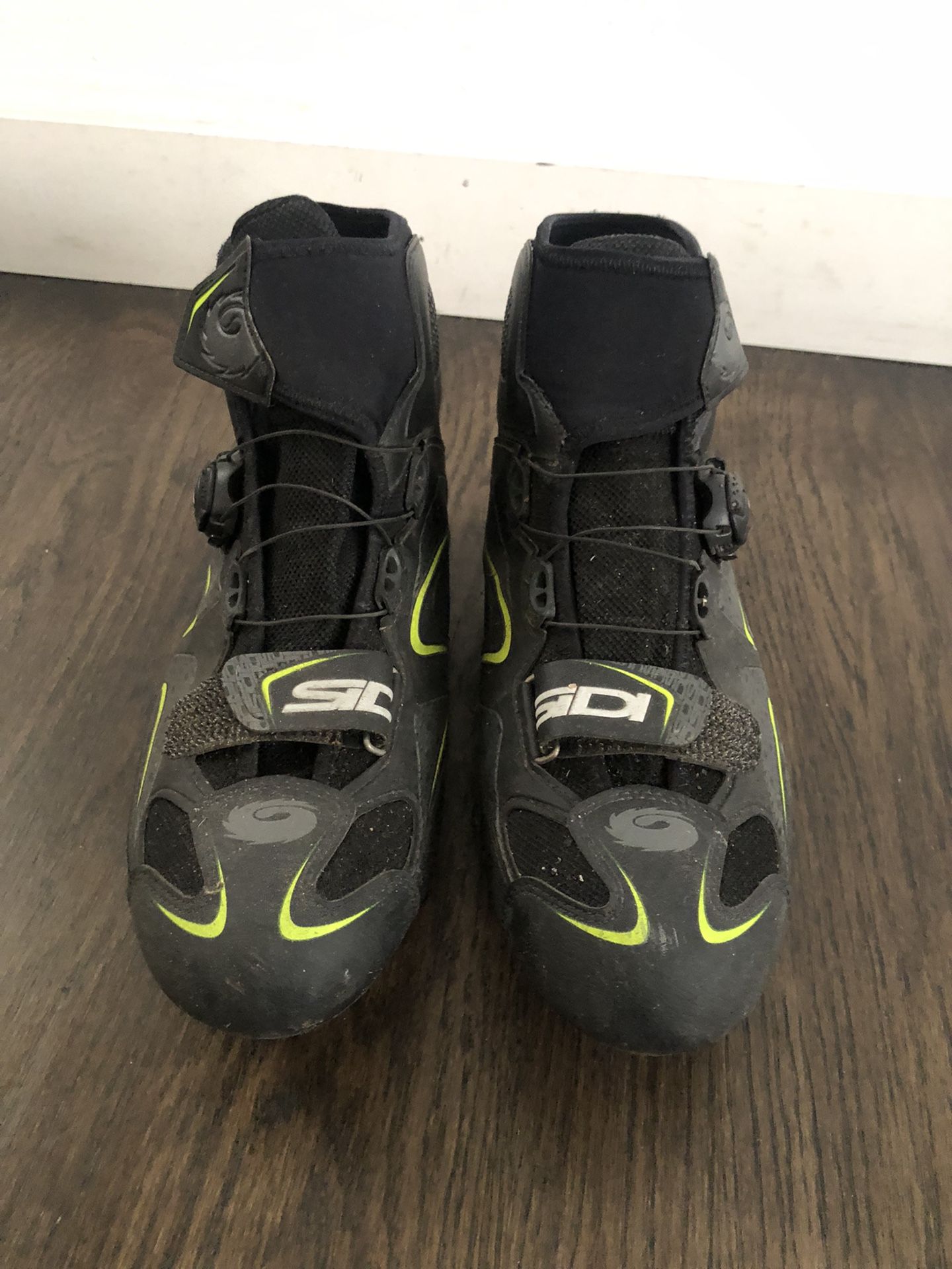 Sidi Goretex Winter w/ Shimano yellow cleats
