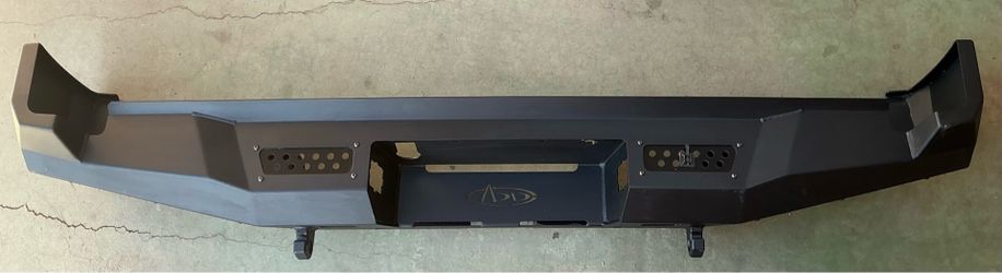 2023-2026 Ford Super Duty F-250 F-350 Honey badger  It has some scratches