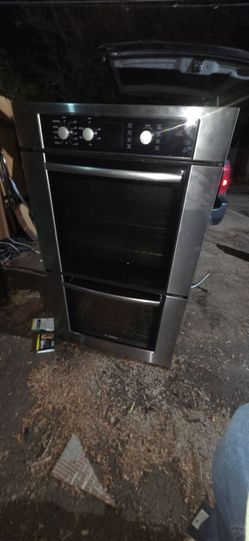 Bosch 500 Series 30" Stainless Steel Electric Double Wall Oven