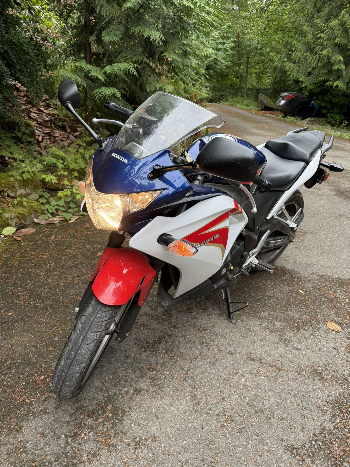 Honda CBR250R