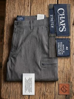Chaps Men’s 42in. Gray Casual/Performance Stretch Cargo Shorts