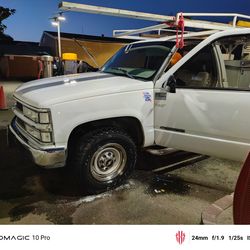 Chevrolet 3500