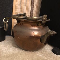 Antique Copper Cauldron with Brass Accents – Unique Collectible Piece