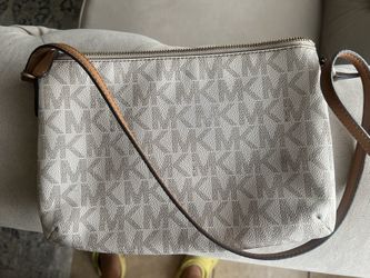 Crossbody MK