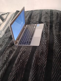 Samsung Chromebook 4